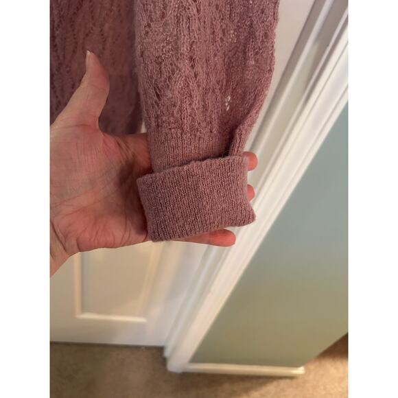 Free People Lavender Wool Blend oversized sweater, Size M - Picture 5 of 10